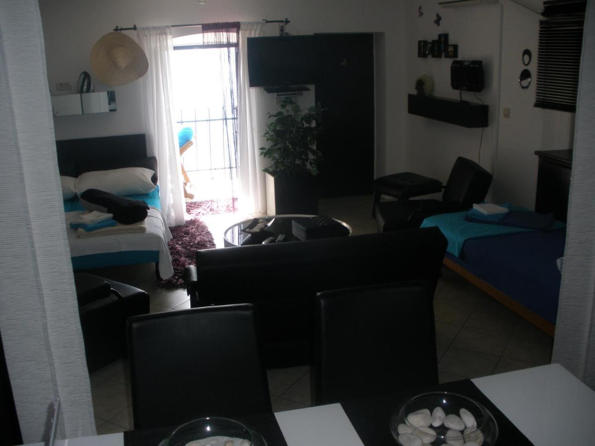 Baska Apartment-Studio Fiorino Екстериор снимка